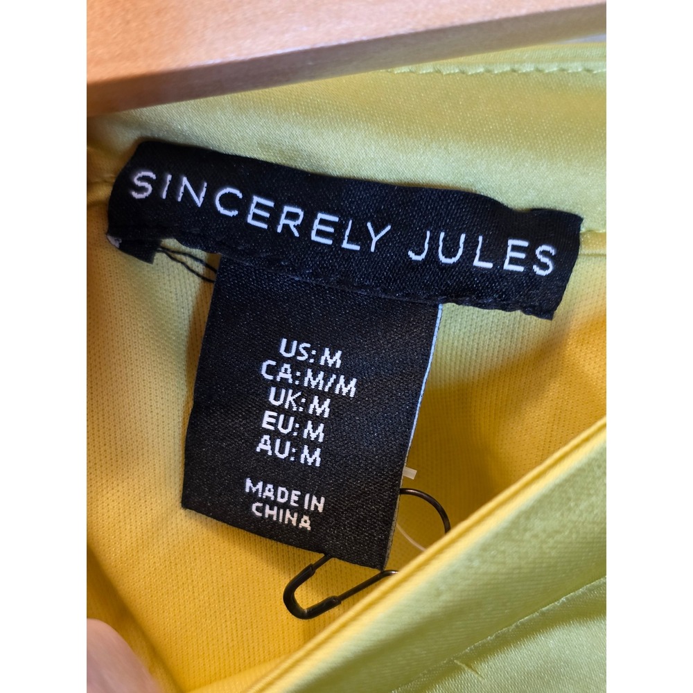 Sincerely Jules Chartreuse Yellow Satin Mini Skirt Size Medium RN160656 - Picture 3 of 9